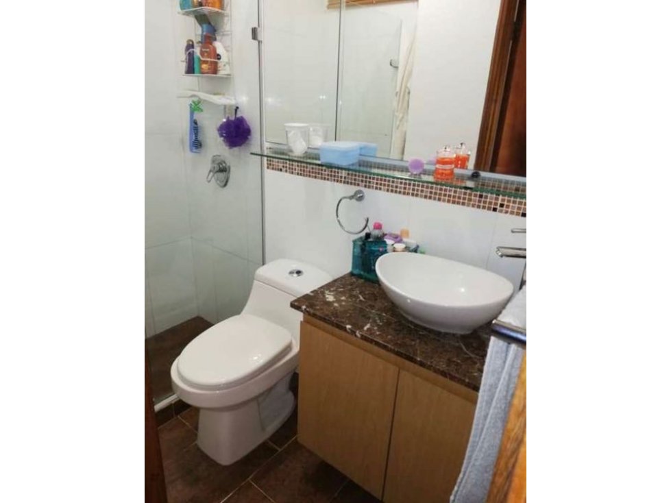 VENDO APARTAMENTO LOS ALPES -