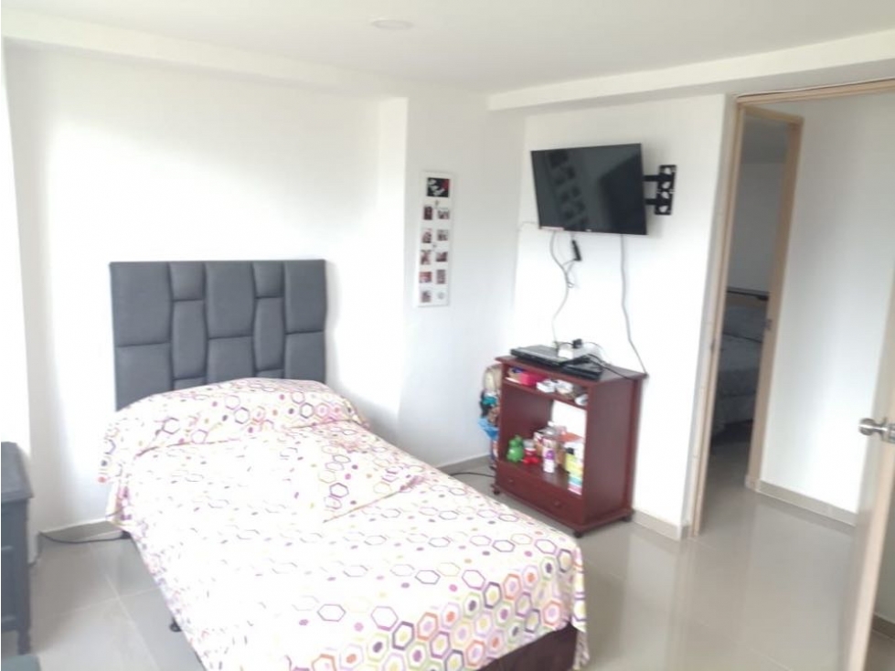 VENDO APARTAMENTO RODEO ALTO,  MODERNO Y CON EXCELENTE VISTA