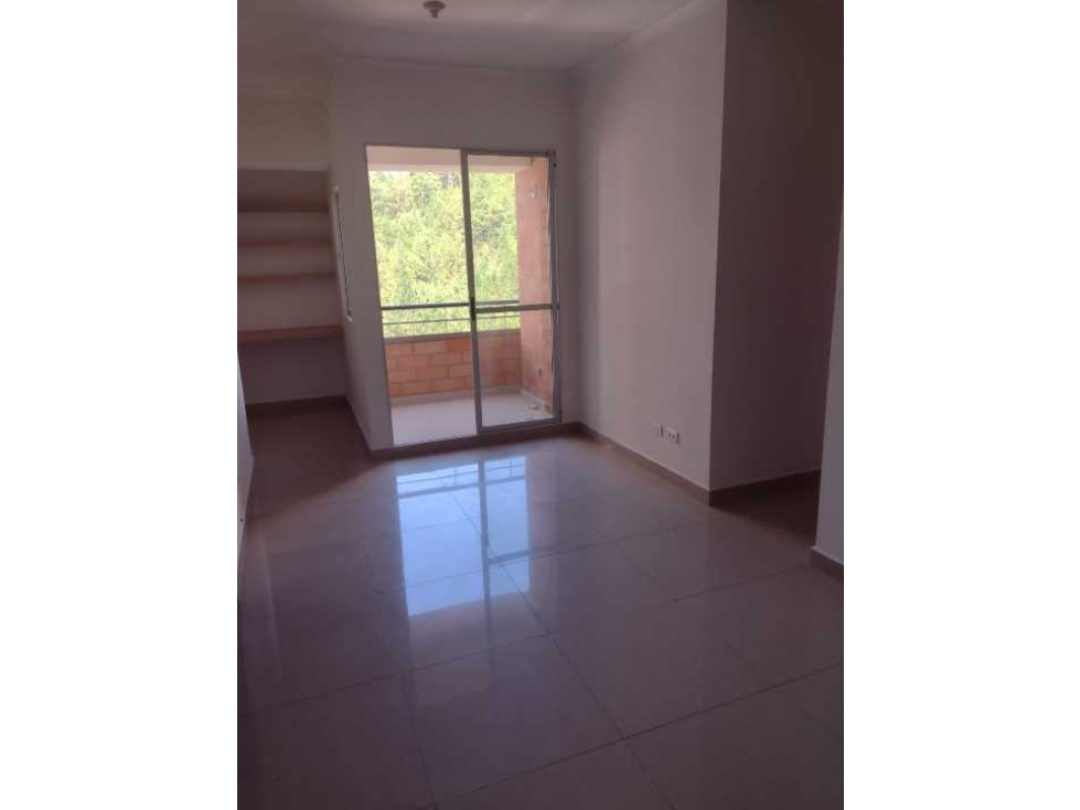 VENDO APTO PISO 18 EN UNIDAD CERRADA, UBICADO EN NORTEAMÉRICA -BELLO.