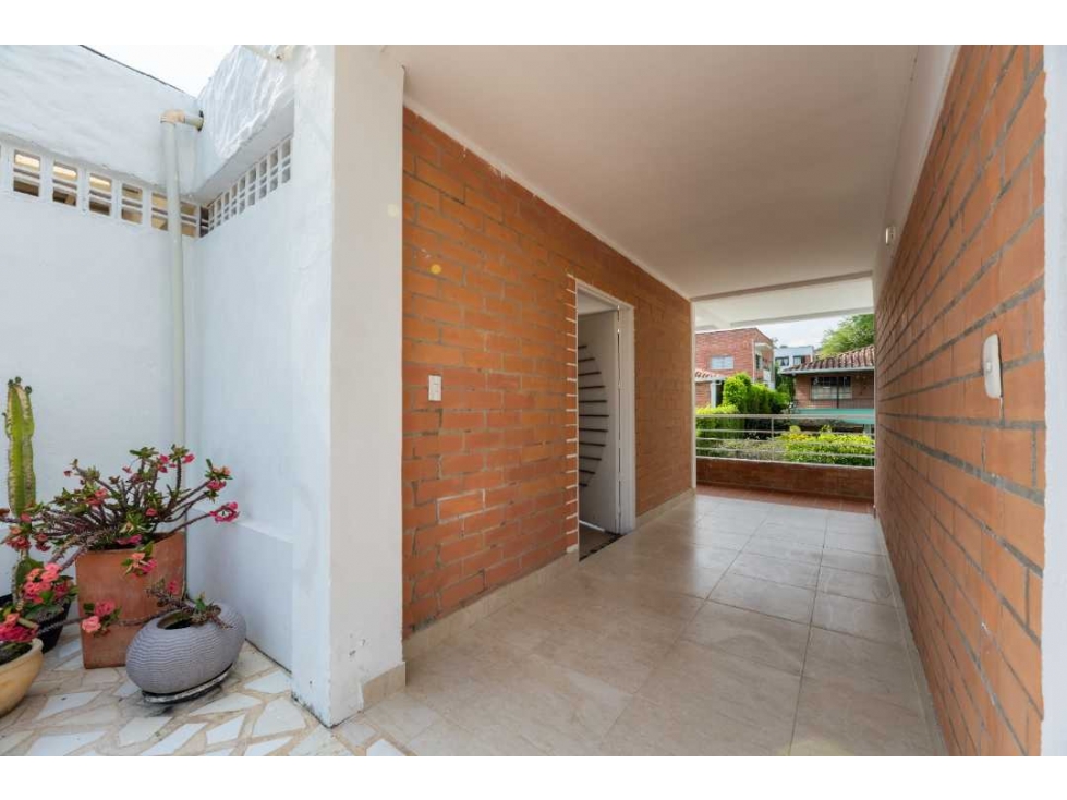 VENDO CASA EN SAN JERÓNIMO