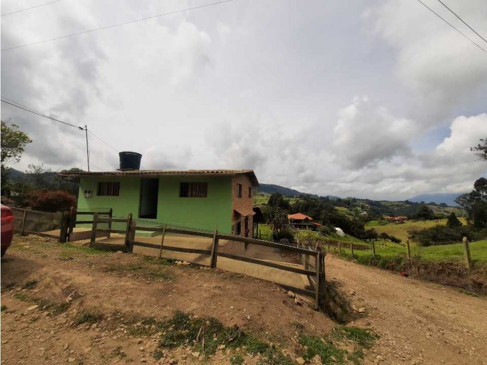 VENDO CASA LOTE  EN SAN JORGE ZIPAQUIRA