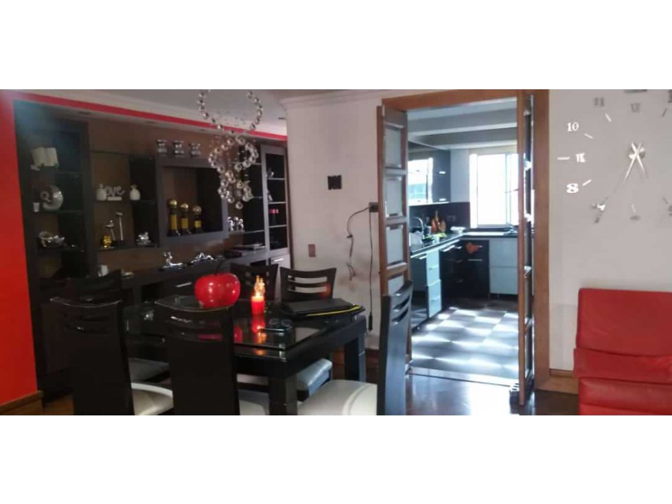 Vendo penthouse en Laureles