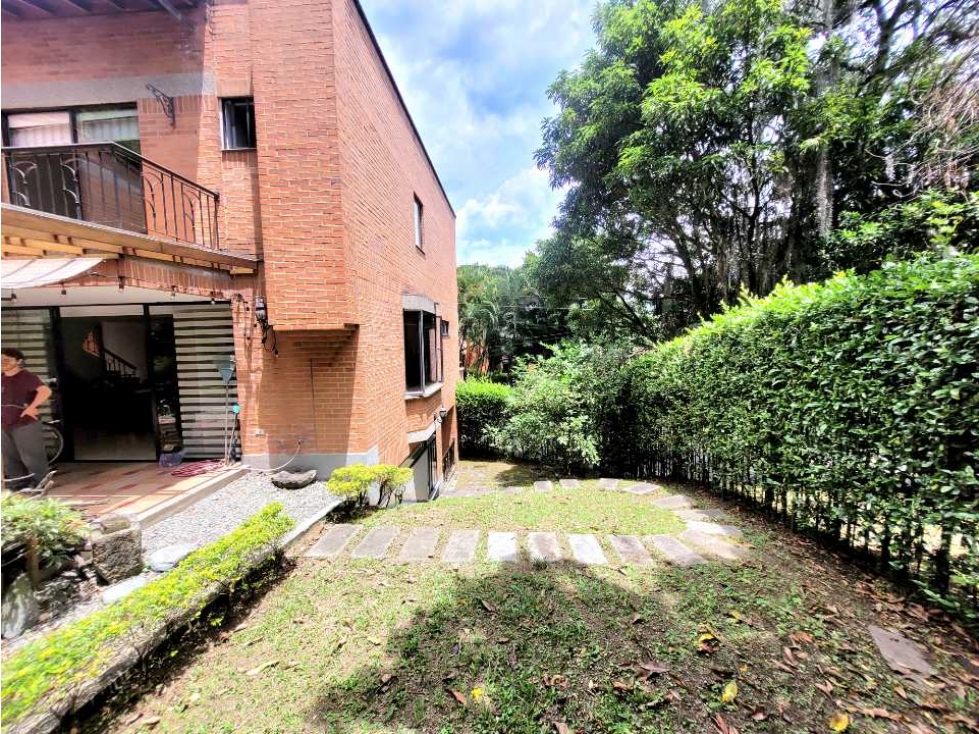 VENTA CASA EN LAS BRUJAS