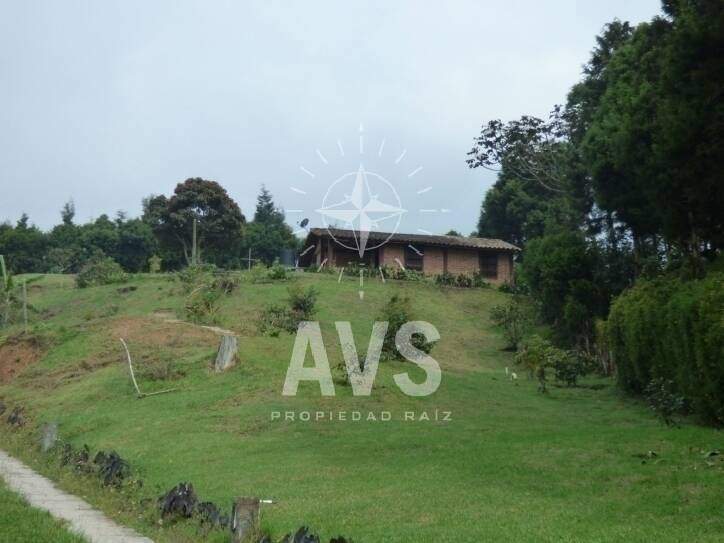 Finca para venta en Guarne  2385