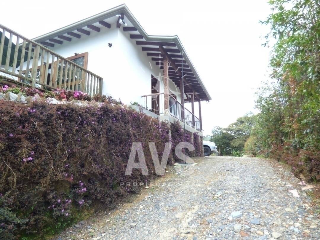 Finca en Llanogrande 2910