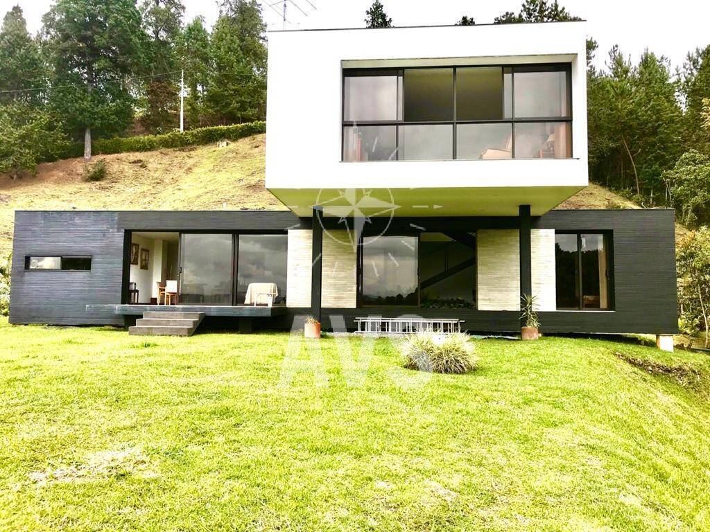 Casa para venta en parcelacion del Retiro  3170