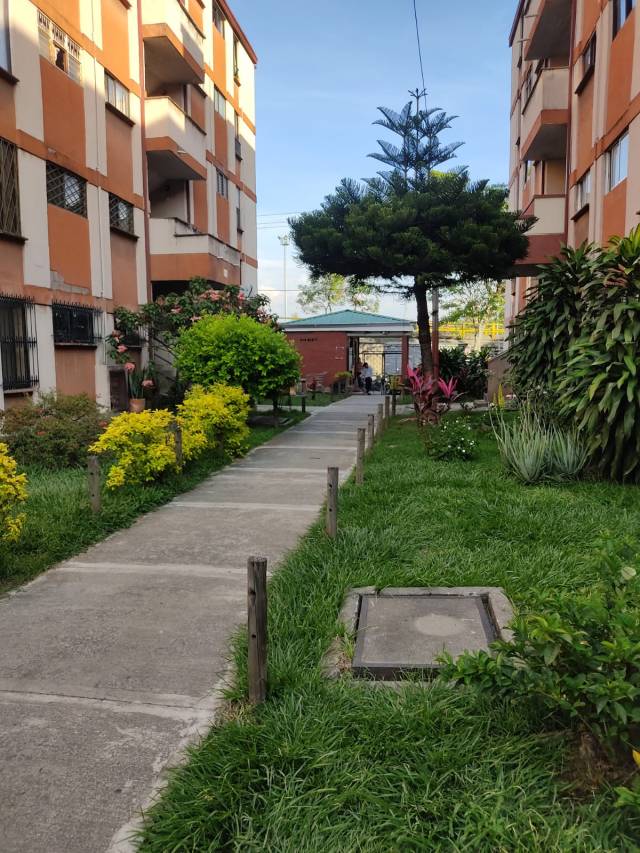 Apartamento en Unidad Residencial las Ceibas etapa VIII de Cali