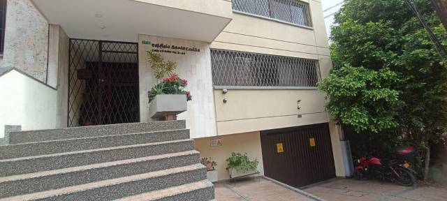 Apartamento en Cali excelente ubicacion barrio Santa Teresita