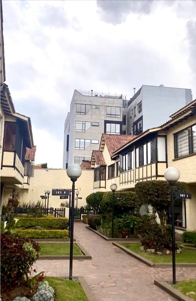 Vendo Casa Remodelada en Las Villas Bogotà