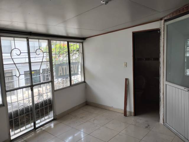 Vendo predio en San Bosco Cali