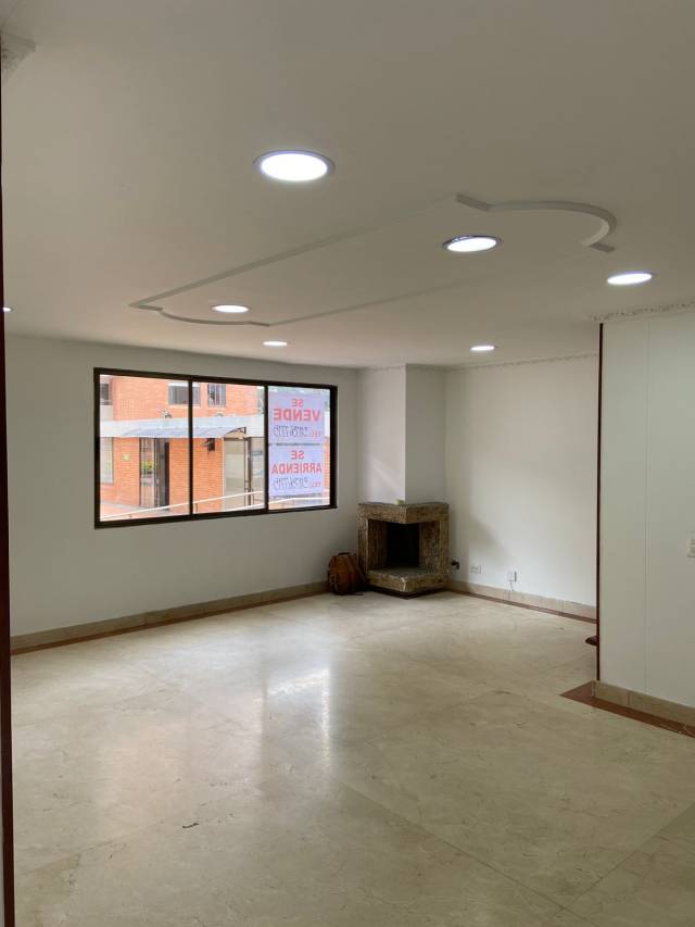 APTO DUPLEX EN VENTA PRECIO NEGOCIABLE