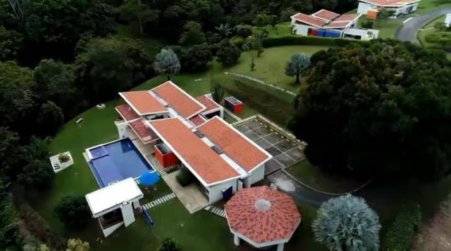 Casa en el exclusivo sector de cerritos en la vereda el tigre, Pereira