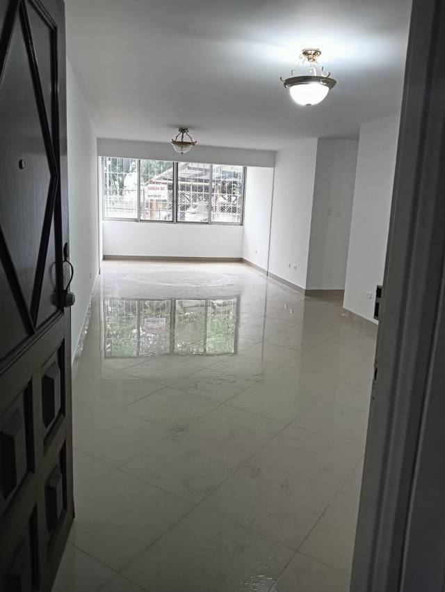 Apartamento en el barrio Capri Cali