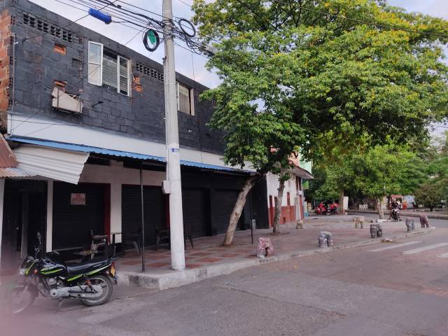 Venpermuto predio comercial en Girardot Cundinamarca