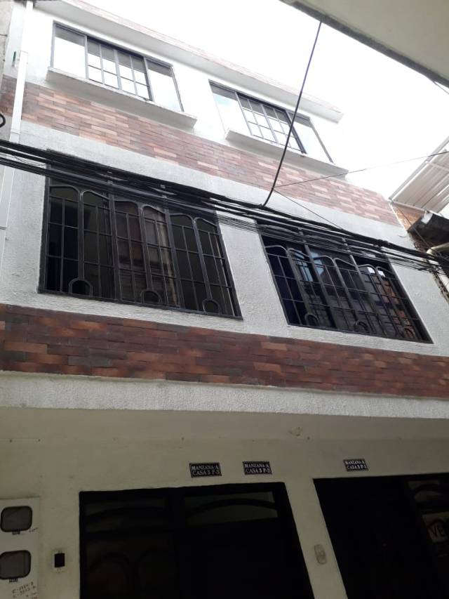SE VENDE LOS 3 APARTAMENTOS UBICADOS EN BUCARAMANGA EN EL BARRRIO BRISAS DEL PARAISO